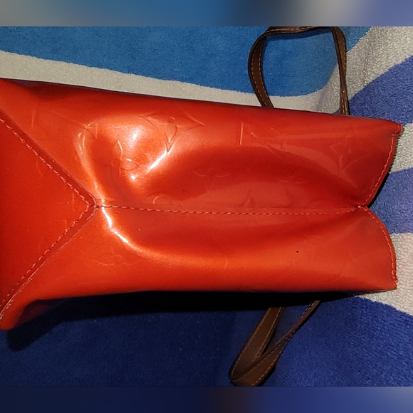 LOUIS VUITTON Reade PM Rouge Monogram Vernis MI1012 Handbag - Picture 15 of 16